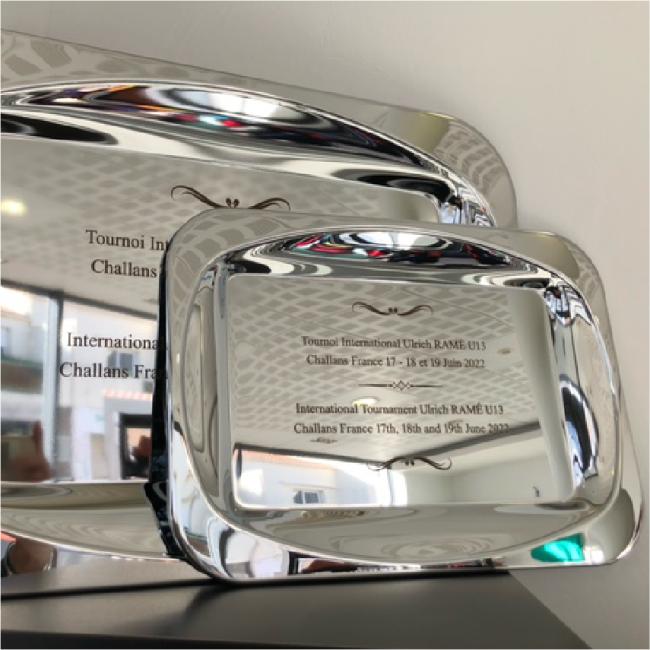 COUPE ET TROPHEE - 212COM